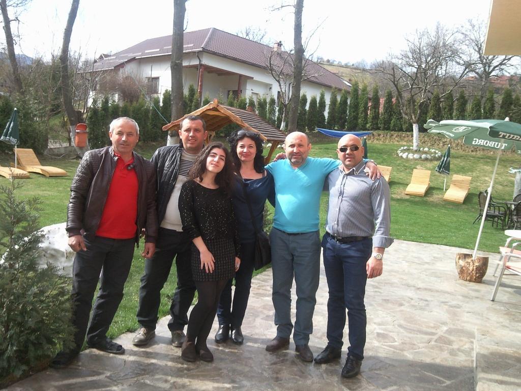 Pensiunea La Busu Bran  Esterno foto
